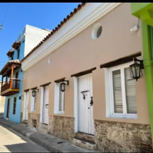 suite-en-getsemani-pod-c.cartagena-hotels.org/